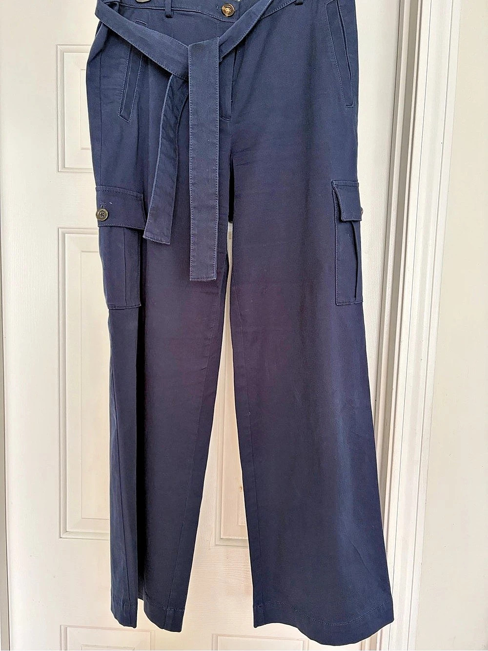 Ann Taylor Weekend cargo pants Cargo Straight Leg Pants Blue Size 10